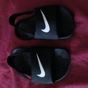Children's sandals